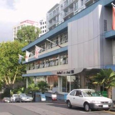 Haka House Auckland City Exterior photo